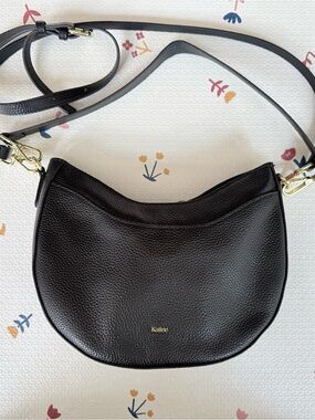 Kattee Black Pebbled Leather Shoulder Bag